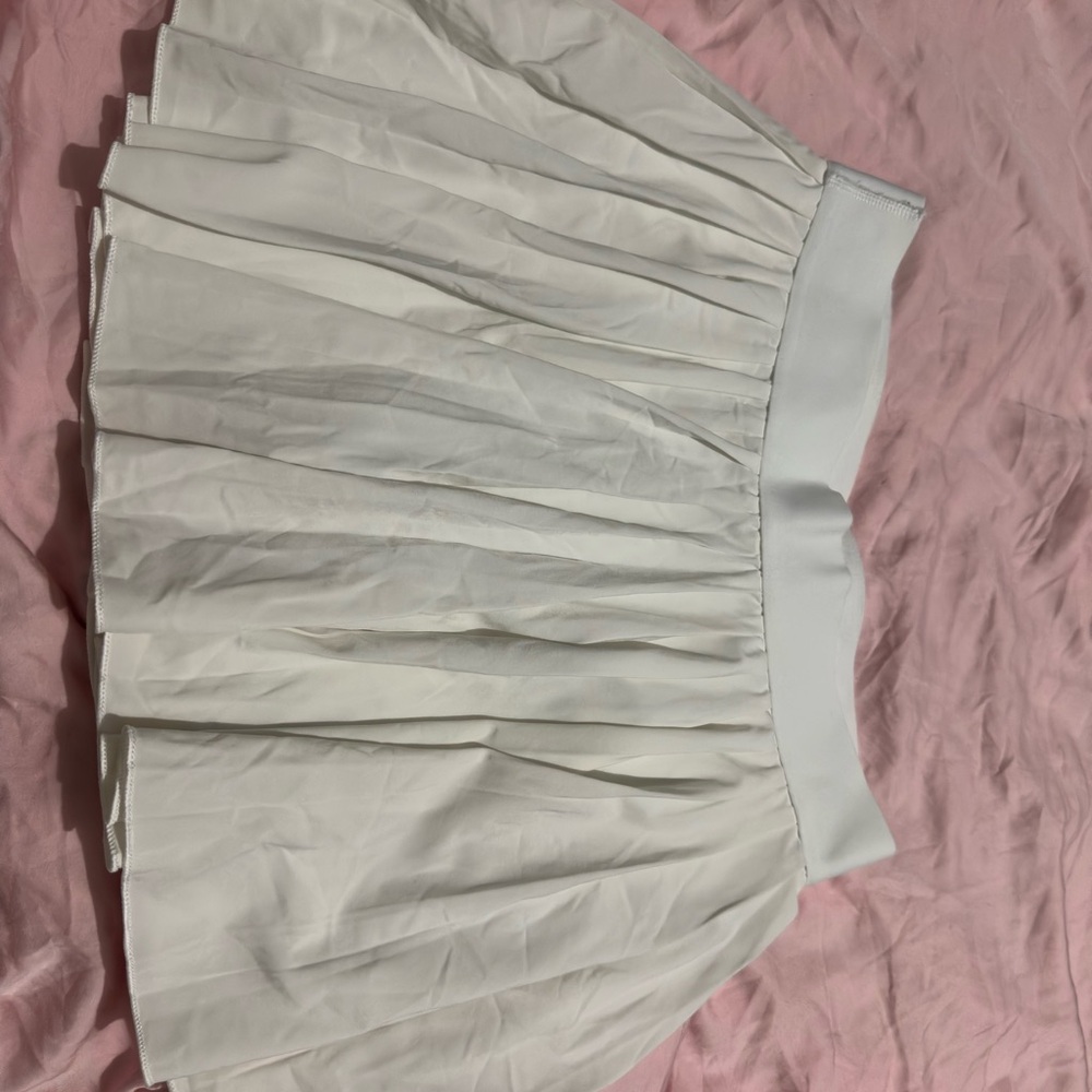 Aritzia TNA Movetech™ Tennis Pro Micro Skirt - Picture 7 of 8